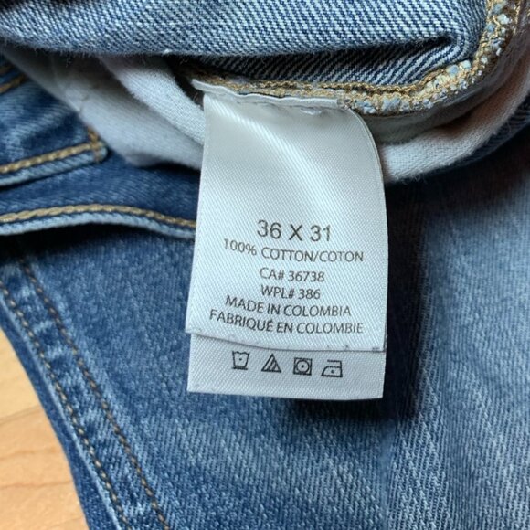 Like new men's Haggar jeans slim fit - Picture 3 of 4